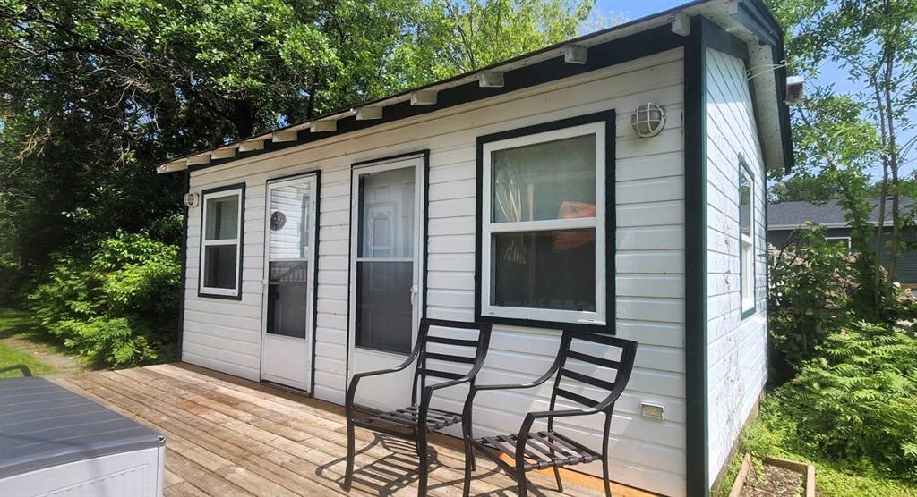 2 Maplewood Avenue, Whytewold · bunkhouse exterior
