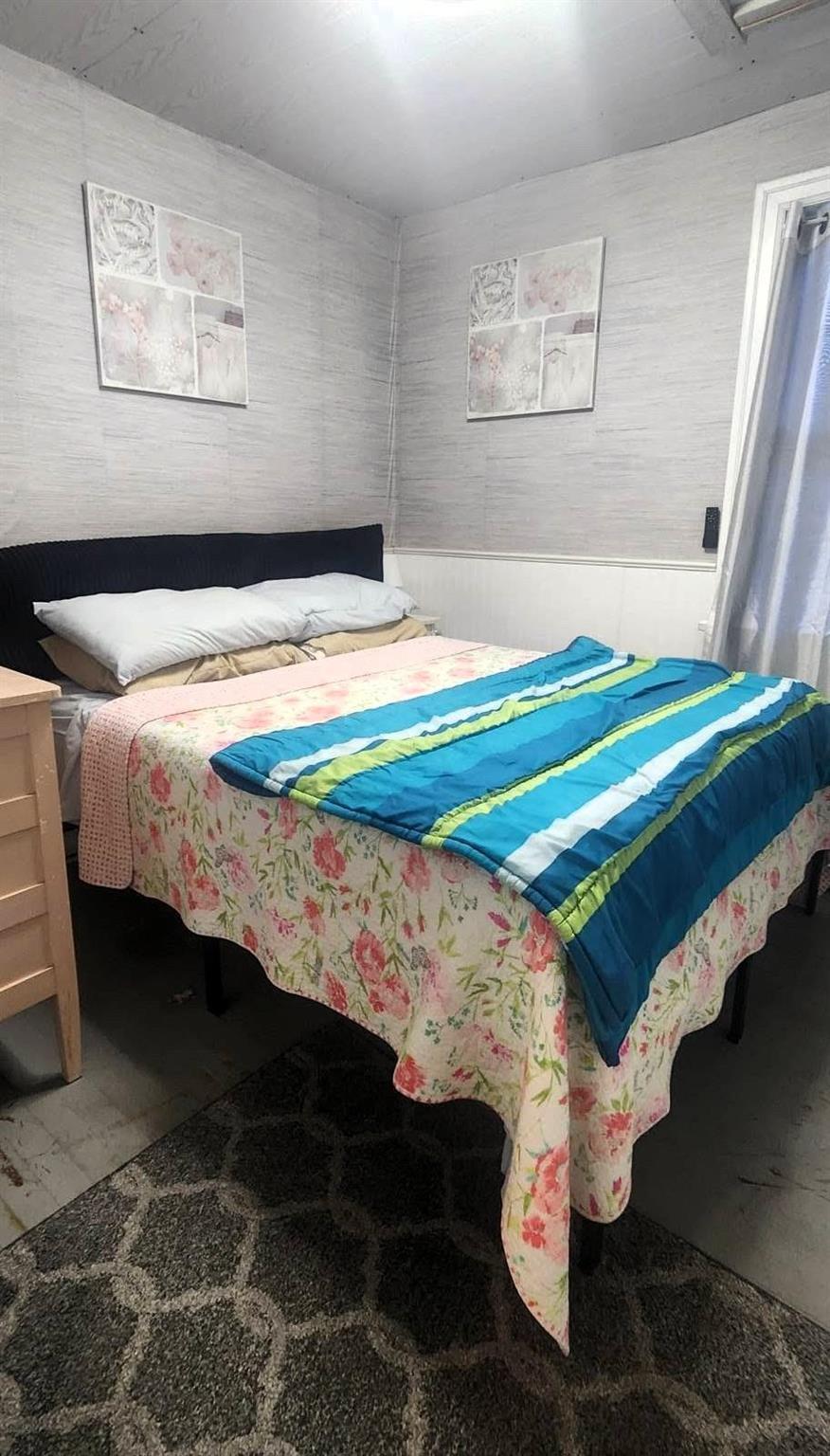 241 Maple Avenue &middot; the second bedroom looking in from the door