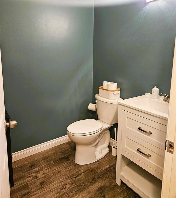34 Nicklaus Drive, Sandy Hook · 2-piece powder room