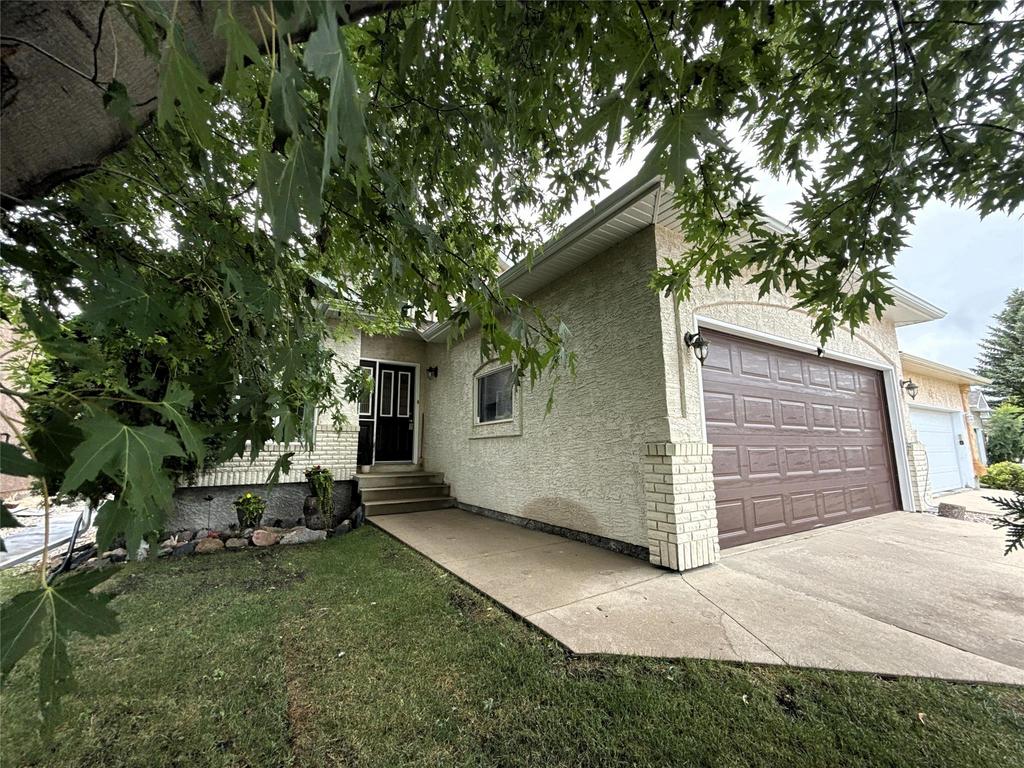 40 Forestgate Avenue, Linden Woods · front entry and driveway seen from the side of the house