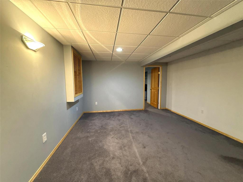 40 Forestgate Avenue, Linden Woods · additional finished basement room with a window