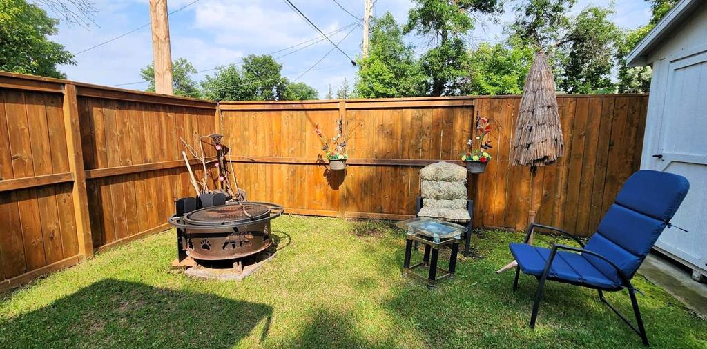 413 Pleiades Avenue, Winnipeg Beach — backyard