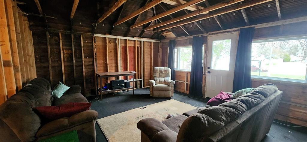 414 PTH 9 Highway, Winnipeg Beach &middot; the main room, with the walls open to the framing