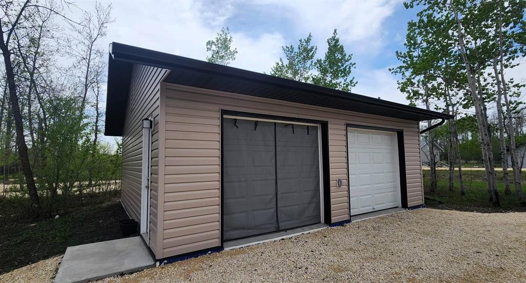7 Surtsey Road, Sandy Hook · detached two-bay garage