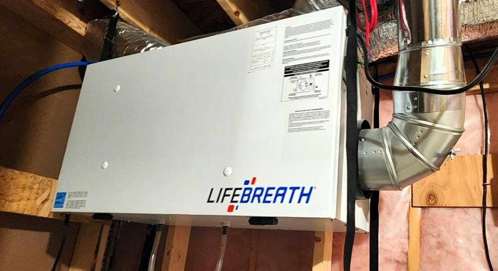 7 Surtsey Road, Sandy Hook · Lifebreath heat recovery ventilator